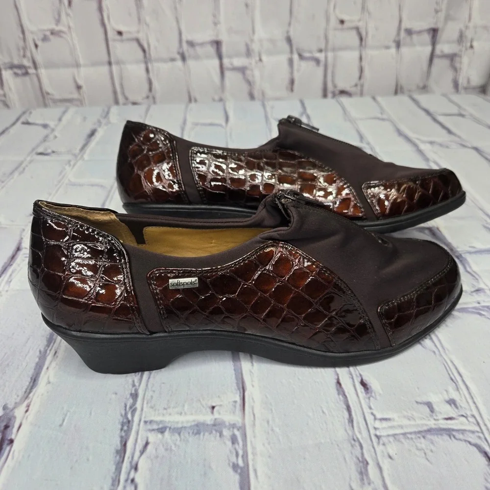 Softspots Women's Brown Faux Croc Zipper Slip On Loafer Shoes Size‎ 10M Casual